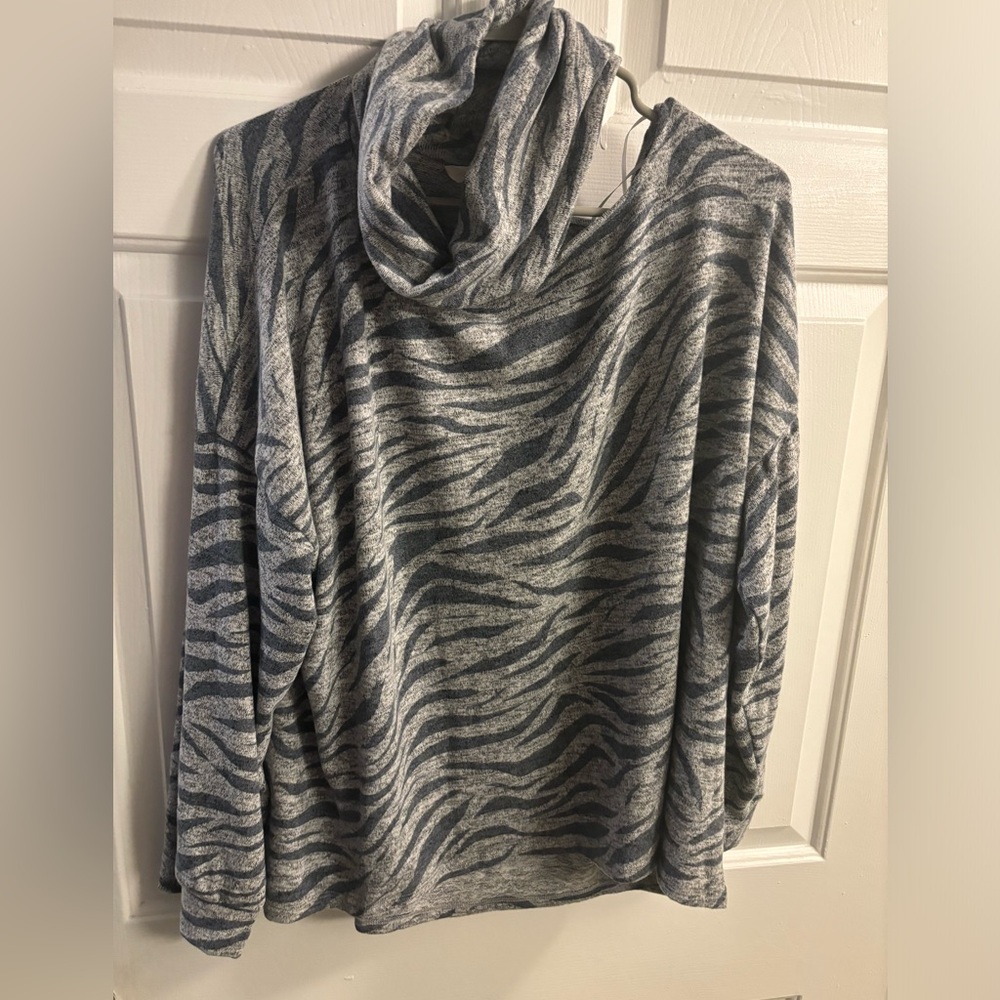 NEW! 2X Terra & Sky Zebra Print Open Shoulder Sweater